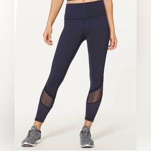 Lululemon Fresh In Mesh Tight (25")
Midnight Navy
